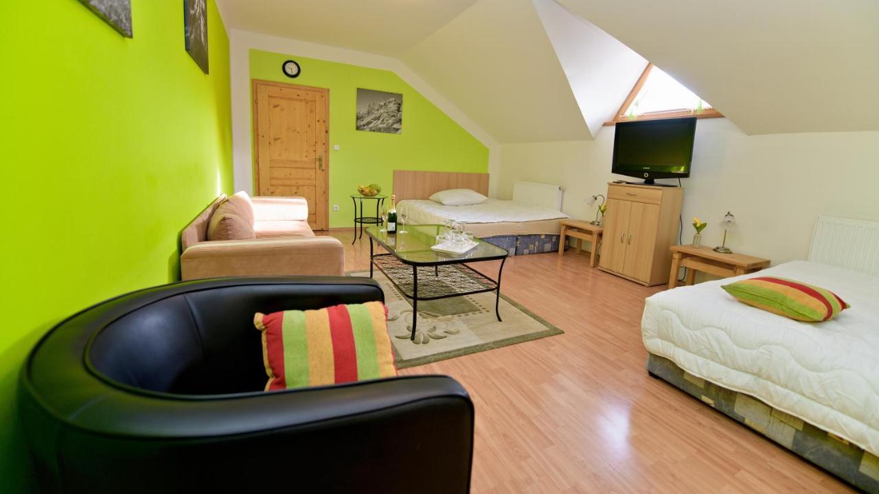 Wellness Penzion Eva Dolni Moravice ภายนอก รูปภาพ