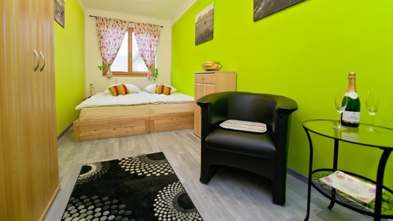 Wellness Penzion Eva Dolni Moravice ภายนอก รูปภาพ